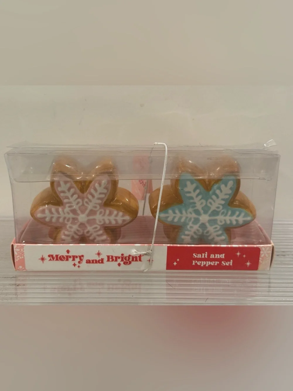 NEW Merry and Bright Holiday Star Cookie Salt & Pepper Shakers Set